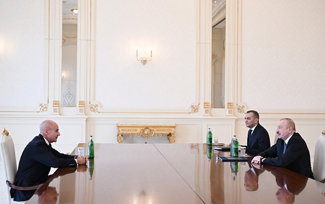 Prezident Yoxan Eliaşı qəbul etdi 