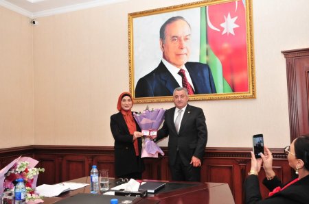 Abdin Fərzəliyev Abşeron RİH yanında İctimai Şuranın üzvləri ilə görüşüb +FOTOLAR 