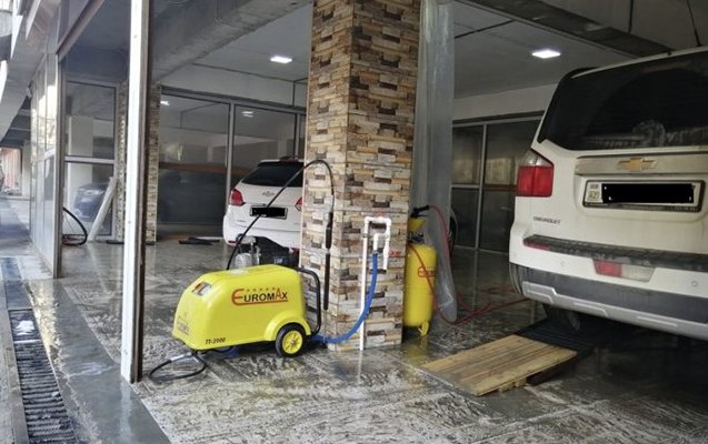 “Moyka”da cərəyan vurub öldürdü