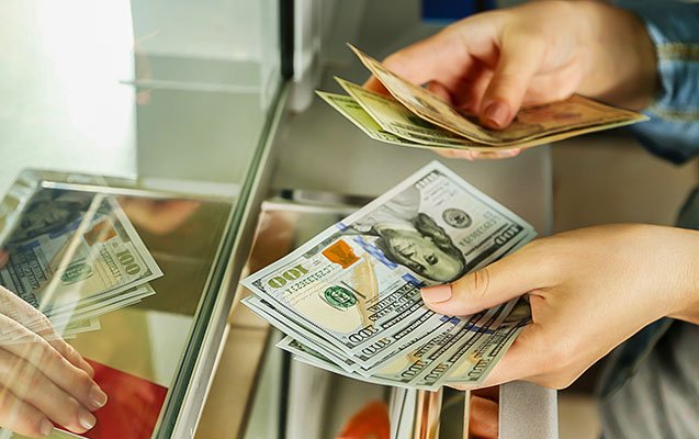 İki valyutadəyişmə məntəqəsinin lisenziyası dayandırıldı