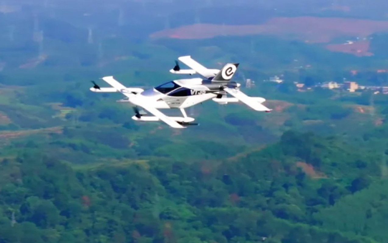Bu ölkədə ilk pilotsuz hava taksisi sınaqdan keçirildi