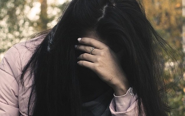 440 manat alimenti ödəməyən ana məhkəməyə verildi - 500 manat da cərimələndi