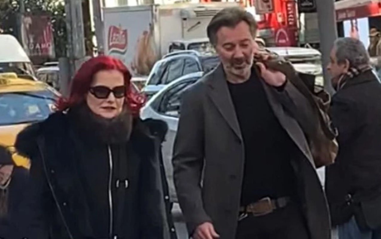 “Gəncliyimizdə bir-birimizə aşiq idik” - 30 illik sevgilərindən danışdı