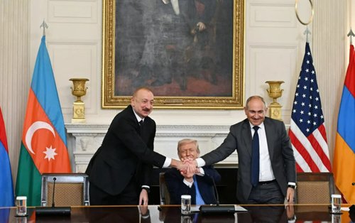 “Vaşinqton razılaşmasında Trampın rolu kifayət qədər böyükdür”